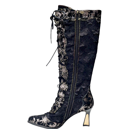 Laura Vita OANELO 02 Damen-Stiefel in Noir mit Leder-Textil-Mix, schwarzen 3D-Blüten, floralem Metallic-Muster, langer Schnürung, Reißverschluss und femininem Absatz – extravaganter schwarzer... Laura Vita OANELO 02 Damen-Stiefel in Noir mit Leder-Textil-Mix, schwarzen 3D-Blüten, floralem Metallic-Muster, langer Schnürung, Reißverschluss und femininem Absatz – extravaganter schwarzer...