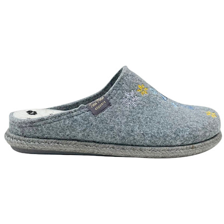 Tony Pons Snoopy Hausschuhe in Gris Grau mit Snoopy- und Woodstock-Motiven. Kuschelweiche graue Pantoffeln mit herausnehmbarer Einlegesohle und normaler Passform – gemütliche Peanuts Hausschuhe... Tony Pons Snoopy Hausschuhe in Gris Grau mit Snoopy- und Woodstock-Motiven. Kuschelweiche graue Pantoffeln mit herausnehmbarer Einlegesohle und normaler Passform – gemütliche Peanuts Hausschuhe...
