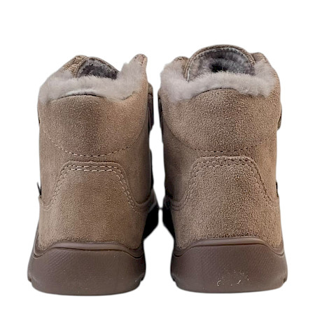 ? Bitte wichtig: Innensohlenlänge und Fußlänge sind nicht dasselbe. Ein Kinderschuh sollte nicht genauso lang wie der Fuß gekauft werden – kleine Zehen brauchen ausreichend Bewegungs- und... ? Bitte wichtig: Innensohlenlänge und Fußlänge sind nicht dasselbe. Ein Kinderschuh sollte nicht genauso lang wie der Fuß gekauft werden – kleine Zehen brauchen ausreichend Bewegungs- und...