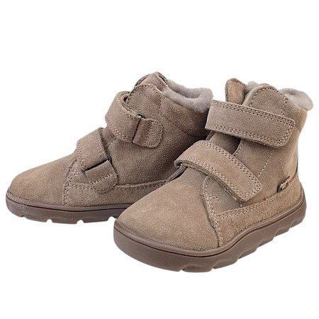? Bitte wichtig: Innensohlenlänge und Fußlänge sind nicht dasselbe. Ein Kinderschuh sollte nicht genauso lang wie der Fuß gekauft werden – kleine Zehen brauchen ausreichend Bewegungs- und... ? Bitte wichtig: Innensohlenlänge und Fußlänge sind nicht dasselbe. Ein Kinderschuh sollte nicht genauso lang wie der Fuß gekauft werden – kleine Zehen brauchen ausreichend Bewegungs- und...