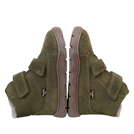 Froddo G2110151-3 Zeru TEX Furry Barefoot Kinder-Winterboot in Olive aus Veloursleder mit warmem Fellfutter, Woll-Innensohle, wasserdichter TEX-Ausstattung, zwei Klettverschlüssen und flexibler... Froddo G2110151-3 Zeru TEX Furry Barefoot Kinder-Winterboot in Olive aus Veloursleder mit warmem Fellfutter, Woll-Innensohle, wasserdichter TEX-Ausstattung, zwei Klettverschlüssen und flexibler...