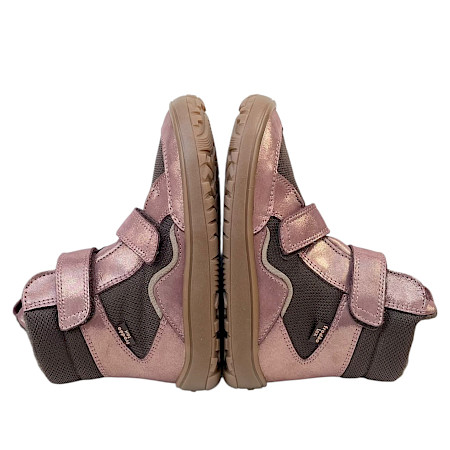 Froddo G3160247-8 Barefoot Kinder-Winterboots in Pink/Gold aus Leder und Textil mit warmem Wollfutter, Froddo TEX-Membran, zwei Klettverschlüssen und flexibler Sohle – erhältlich bei Kassedy.de. Froddo G3160247-8 Barefoot Kinder-Winterboots in Pink/Gold aus Leder und Textil mit warmem Wollfutter, Froddo TEX-Membran, zwei Klettverschlüssen und flexibler Sohle – erhältlich bei Kassedy.de.
