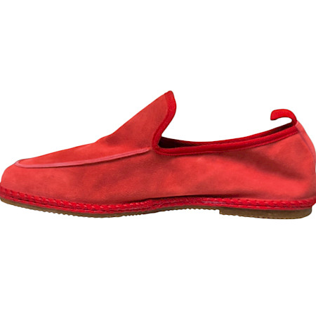Shirakawa 16130 Slipper in Rot – hochwertiger Damen-Lederslipper aus Echtleder mit bequemer Schlupfform, flexibler Sohle und auffälliger roter Farbgebung | Stilvoller Tragekomfort jetzt bei... Shirakawa 16130 Slipper in Rot – hochwertiger Damen-Lederslipper aus Echtleder mit bequemer Schlupfform, flexibler Sohle und auffälliger roter Farbgebung | Stilvoller Tragekomfort jetzt bei...