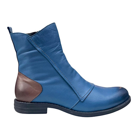 Artiker 59C2605 Damen-Stiefelette in Blau aus echtem Leder mit braunen Kontrastdetails, warmem Futter, seitlichem Reißverschluss und niedrigem 2,5 cm Blockabsatz – blaue Leder-Stiefelette bei... Artiker 59C2605 Damen-Stiefelette in Blau aus echtem Leder mit braunen Kontrastdetails, warmem Futter, seitlichem Reißverschluss und niedrigem 2,5 cm Blockabsatz – blaue Leder-Stiefelette bei...
