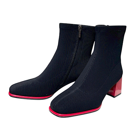 Artiker 59C0301 Damen-Stiefelette in Schwarz mit elastischem geripptem Textilschaft, rotem 6-cm-Blockabsatz, rotem Sohlenrand und rückseitigem Reißverschluss – außergewöhnliche schwarz-rote... Artiker 59C0301 Damen-Stiefelette in Schwarz mit elastischem geripptem Textilschaft, rotem 6-cm-Blockabsatz, rotem Sohlenrand und rückseitigem Reißverschluss – außergewöhnliche schwarz-rote...