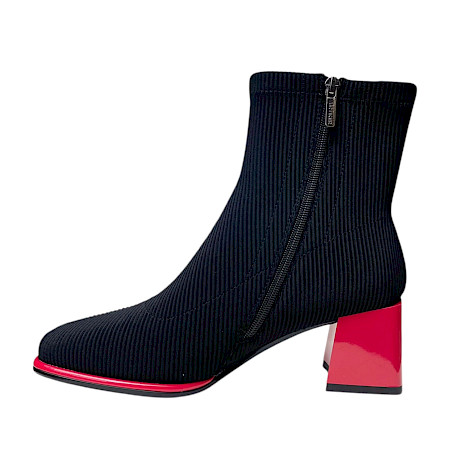 Artiker 59C0301 Damen-Stiefelette in Schwarz mit elastischem geripptem Textilschaft, rotem 6-cm-Blockabsatz, rotem Sohlenrand und rückseitigem Reißverschluss – außergewöhnliche schwarz-rote... Artiker 59C0301 Damen-Stiefelette in Schwarz mit elastischem geripptem Textilschaft, rotem 6-cm-Blockabsatz, rotem Sohlenrand und rückseitigem Reißverschluss – außergewöhnliche schwarz-rote...