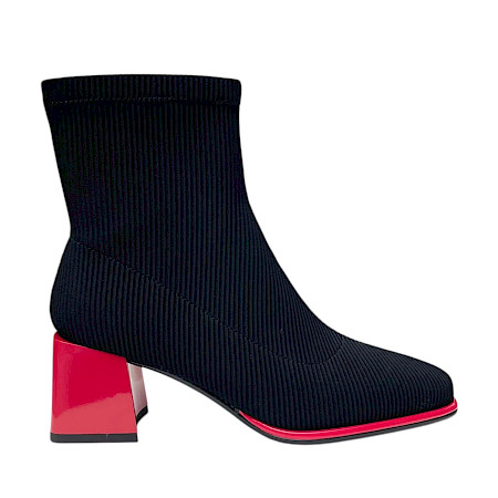 Artiker 59C0301 Damen-Stiefelette in Schwarz mit elastischem geripptem Textilschaft, rotem 6-cm-Blockabsatz, rotem Sohlenrand und rückseitigem Reißverschluss – außergewöhnliche schwarz-rote... Artiker 59C0301 Damen-Stiefelette in Schwarz mit elastischem geripptem Textilschaft, rotem 6-cm-Blockabsatz, rotem Sohlenrand und rückseitigem Reißverschluss – außergewöhnliche schwarz-rote...