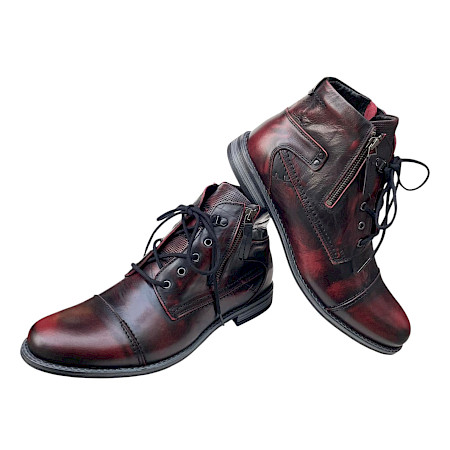 Krisbut 6921-4 Herren-Boot in Schwarz/Bordo aus echtem Leder mit bordeauxrotem Vintage-Farbverlauf, schwarzer Schnürung, seitlichem Reißverschluss und herausnehmbarer Einlegesohle –... Krisbut 6921-4 Herren-Boot in Schwarz/Bordo aus echtem Leder mit bordeauxrotem Vintage-Farbverlauf, schwarzer Schnürung, seitlichem Reißverschluss und herausnehmbarer Einlegesohle –...