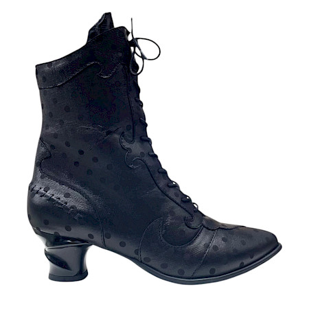 Simen 8550A Damen-Stiefelette in Schwarz mit eleganter Spitze, weiter Passform, Schnürung und Innenreißverschluss, austauschbarer Einlegesohle und außergewöhnlichem ca. 3–3,5 cm Absatz –... Simen 8550A Damen-Stiefelette in Schwarz mit eleganter Spitze, weiter Passform, Schnürung und Innenreißverschluss, austauschbarer Einlegesohle und außergewöhnlichem ca. 3–3,5 cm Absatz –...