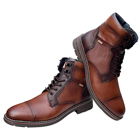 Pikolinos YORK M2M-8156C1 Herren-Boot in Cuero aus echtem Rindsleder mit Schnürung, Reißverschluss, herausnehmbarer Innensohle und Extra Comfort – brauner Pikolinos Herren-Lederboot bei... Pikolinos YORK M2M-8156C1 Herren-Boot in Cuero aus echtem Rindsleder mit Schnürung, Reißverschluss, herausnehmbarer Innensohle und Extra Comfort – brauner Pikolinos Herren-Lederboot bei...