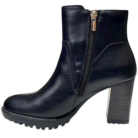 Pikolinos W7M-8730 CONNELLY Damen-Stiefelette in Black aus echtem Rindsleder mit Blockabsatz, Plateau, seitlichem Reißverschluss und goldfarbenem Schnallendetail – elegante schwarze Pikolinos... Pikolinos W7M-8730 CONNELLY Damen-Stiefelette in Black aus echtem Rindsleder mit Blockabsatz, Plateau, seitlichem Reißverschluss und goldfarbenem Schnallendetail – elegante schwarze Pikolinos...