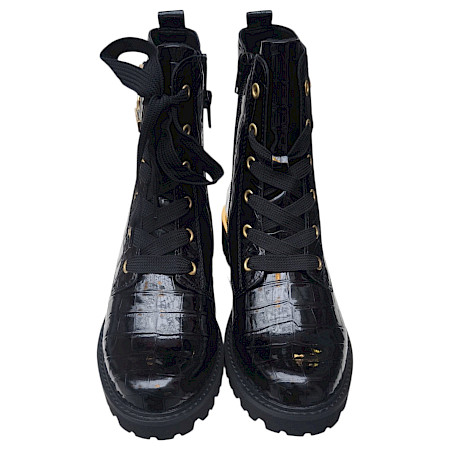 Remonte D8683-00 Damen-Boot in Schwarz mit veganem Kunstlack-Obermaterial in Kroko-Optik, goldfarbenen Details, breiter Schnürung, Reißverschluss, Komfortweite G und herausnehmbarer Einlegesohle... Remonte D8683-00 Damen-Boot in Schwarz mit veganem Kunstlack-Obermaterial in Kroko-Optik, goldfarbenen Details, breiter Schnürung, Reißverschluss, Komfortweite G und herausnehmbarer Einlegesohle...