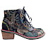 Maciejka 7684-01 Damen-Stiefelette in Navy Multi mit buntem Muster, farbigen Ziernähten, Schnürung, Reißverschluss und 2 cm Sohle. Maciejka 7684-01 Damen-Stiefelette in Navy Multi mit buntem Muster, farbigen Ziernähten, Schnürung, Reißverschluss und 2 cm Sohle.