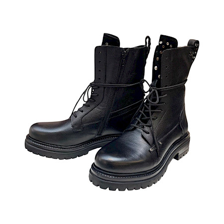 Lazamani LA85773 Damen-Boot in Schwarz mit kräftiger Profilsohle, mittlerer Schafthöhe, Schnürung, Innenreißverschluss und kuscheligem Mikrofaserfutter – normal ausfallender schwarzer... Lazamani LA85773 Damen-Boot in Schwarz mit kräftiger Profilsohle, mittlerer Schafthöhe, Schnürung, Innenreißverschluss und kuscheligem Mikrofaserfutter – normal ausfallender schwarzer...