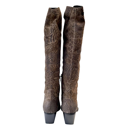 Lazamani LA85717 Damen-Lederstiefel in Kaki und Taupe mit Animal-Print, hohem Schaft, seitlichem Reißverschluss und ca. 5 cm Blockabsatz – außergewöhnlicher Western-Lederstiefel bei kassedy.de. Lazamani LA85717 Damen-Lederstiefel in Kaki und Taupe mit Animal-Print, hohem Schaft, seitlichem Reißverschluss und ca. 5 cm Blockabsatz – außergewöhnlicher Western-Lederstiefel bei kassedy.de.