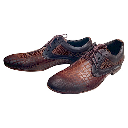 Kristofer 1412 Schnürschuh in Braun mit exklusivem Muster – leichter Damen-Lederschuh mit außergewöhnlichem Design, hohem Tragekomfort und hochwertiger Verarbeitung | Jetzt bei kassedy.de... Kristofer 1412 Schnürschuh in Braun mit exklusivem Muster – leichter Damen-Lederschuh mit außergewöhnlichem Design, hohem Tragekomfort und hochwertiger Verarbeitung | Jetzt bei kassedy.de...