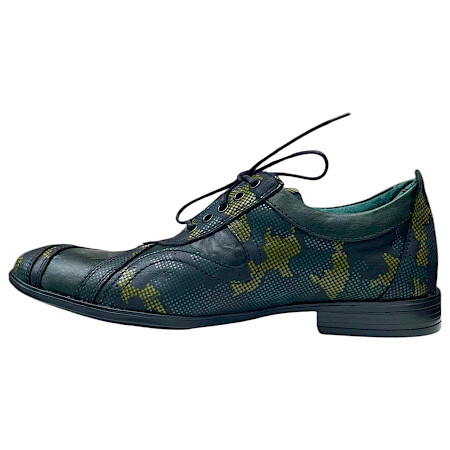 Kristofer 1401 Herren Schnürer Olive Camouflage – exklusiver Vollleder-Schnürschuh aus butterweichem Echtleder mit außergewöhnlichem Camouflage-Design | Komfortabel und hochwertig bei... Kristofer 1401 Herren Schnürer Olive Camouflage – exklusiver Vollleder-Schnürschuh aus butterweichem Echtleder mit außergewöhnlichem Camouflage-Design | Komfortabel und hochwertig bei...