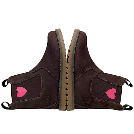 Lotta & Emil Chelsea Boot Winter in Braun mit pinkem Herz, warmem Merinofleece-Futter, Nubukleder, flexibler Profilsohle, Reißverschluss und herausnehmbarer Innensohle – Chelsea Boots für Kinder... Lotta & Emil Chelsea Boot Winter in Braun mit pinkem Herz, warmem Merinofleece-Futter, Nubukleder, flexibler Profilsohle, Reißverschluss und herausnehmbarer Innensohle – Chelsea Boots für Kinder...