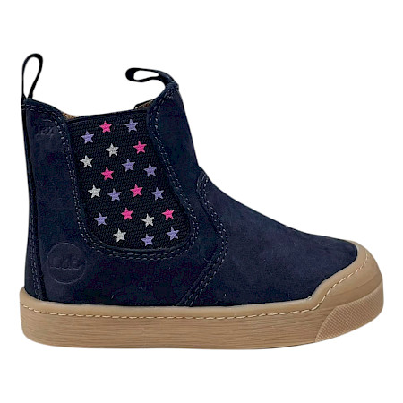Lotta & Emil First Step Janne Winter Kinder-Lauflernschuh in Dunkelblau mit buntem Sternenmuster, warmem Futter, flexibler Sohle, Reißverschluss und herausnehmbarer Innensohle – erhältlich bei... Lotta & Emil First Step Janne Winter Kinder-Lauflernschuh in Dunkelblau mit buntem Sternenmuster, warmem Futter, flexibler Sohle, Reißverschluss und herausnehmbarer Innensohle – erhältlich bei...