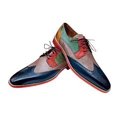 Melvin & Hamilton Jeff 14 Herrenschnürschuh in Blau Multi aus pflanzlich gegerbtem Leder. Eleganter Businessschuh mit mehrfarbigem Design in Dunkelblau, Taupe, Grün und Cognac, hochwertigem Lederfutter sowie Ledersohle mit schützender Gummiauflage – exklusiver Herrenschuh bei Kassedy.de. ???