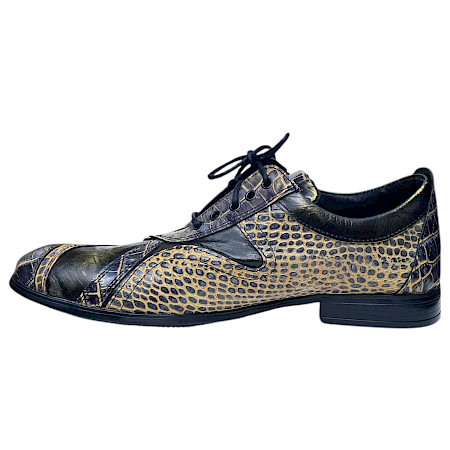 Kristofer 1401 Herren-Schnürschuh in Schwarz und Gelb mit außergewöhnlicher Reptil- und Kroko-Optik, verschiedenen Lederstrukturen und schwarzer Schnürung – extravaganter Herrenschuh bei... Kristofer 1401 Herren-Schnürschuh in Schwarz und Gelb mit außergewöhnlicher Reptil- und Kroko-Optik, verschiedenen Lederstrukturen und schwarzer Schnürung – extravaganter Herrenschuh bei...